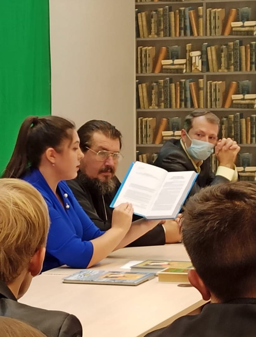 Преподаватели и студенты
